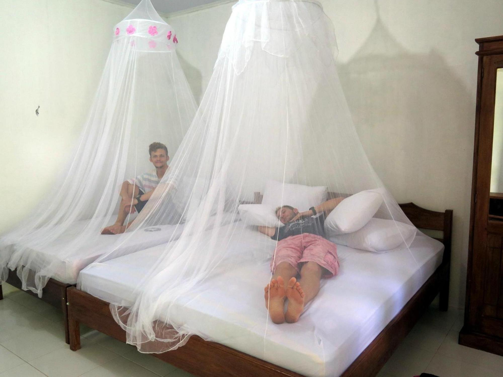 Tangkoko Macaca Hotel Rinondoran Buitenkant foto